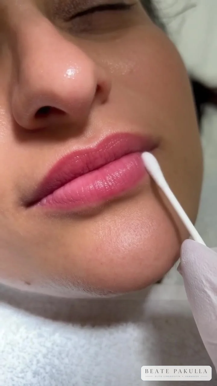 Lippen Permanent Make-up – Video 4